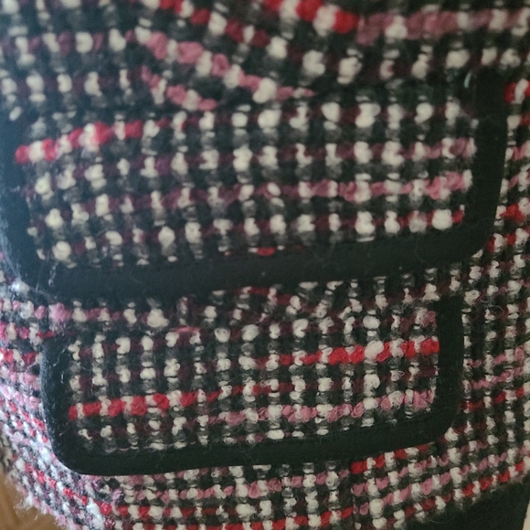 Ann Taylor LOFT Tweed Cropped jacket size 10p/8reg - Picture 5 of 7